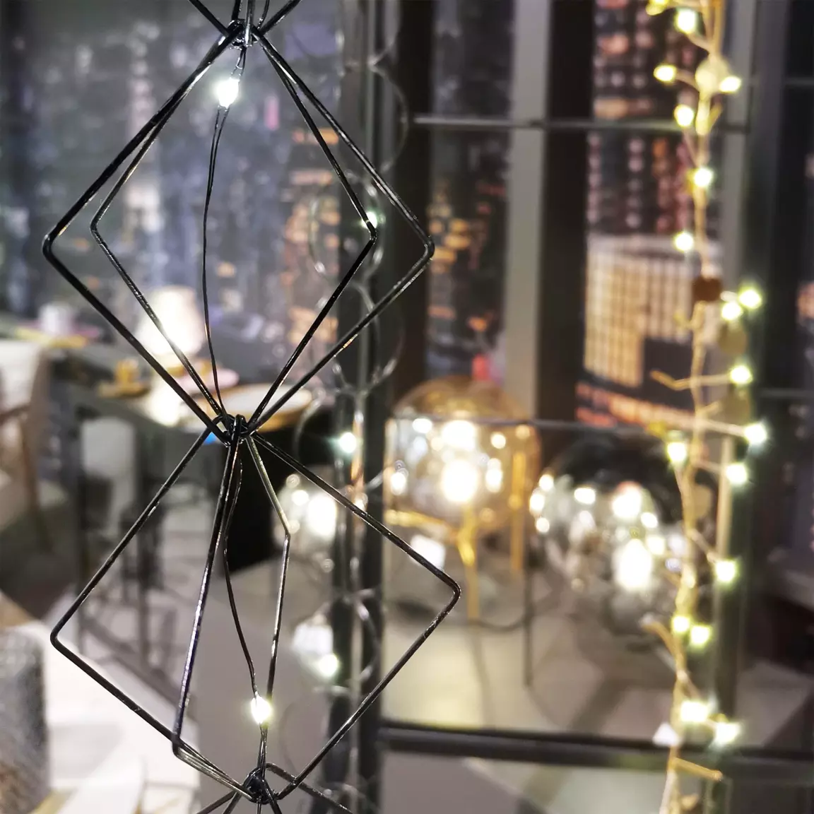 Guirlande lumineuse déco à piles 1,9 m Carrés Blanc chaud