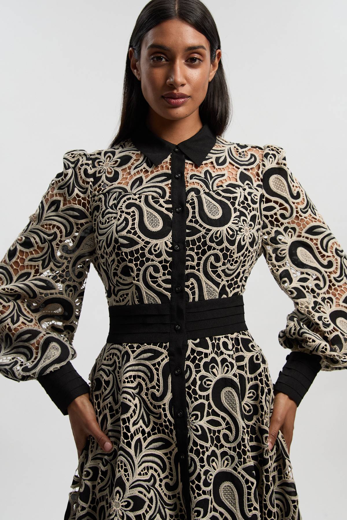 KarenMillen Robe Chemise Maxi Tissée Mono à Découpes Ajourées