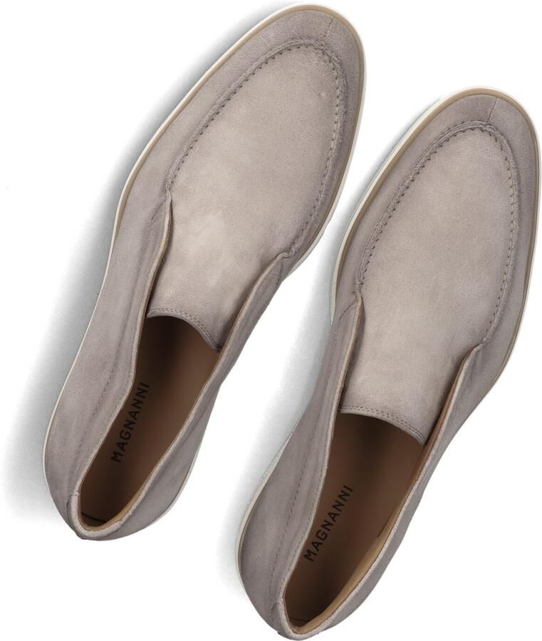 MAGNANNI Instappers Heren 25121 Maat: 42 5 Materiaal: Suède Kleur: Taupe