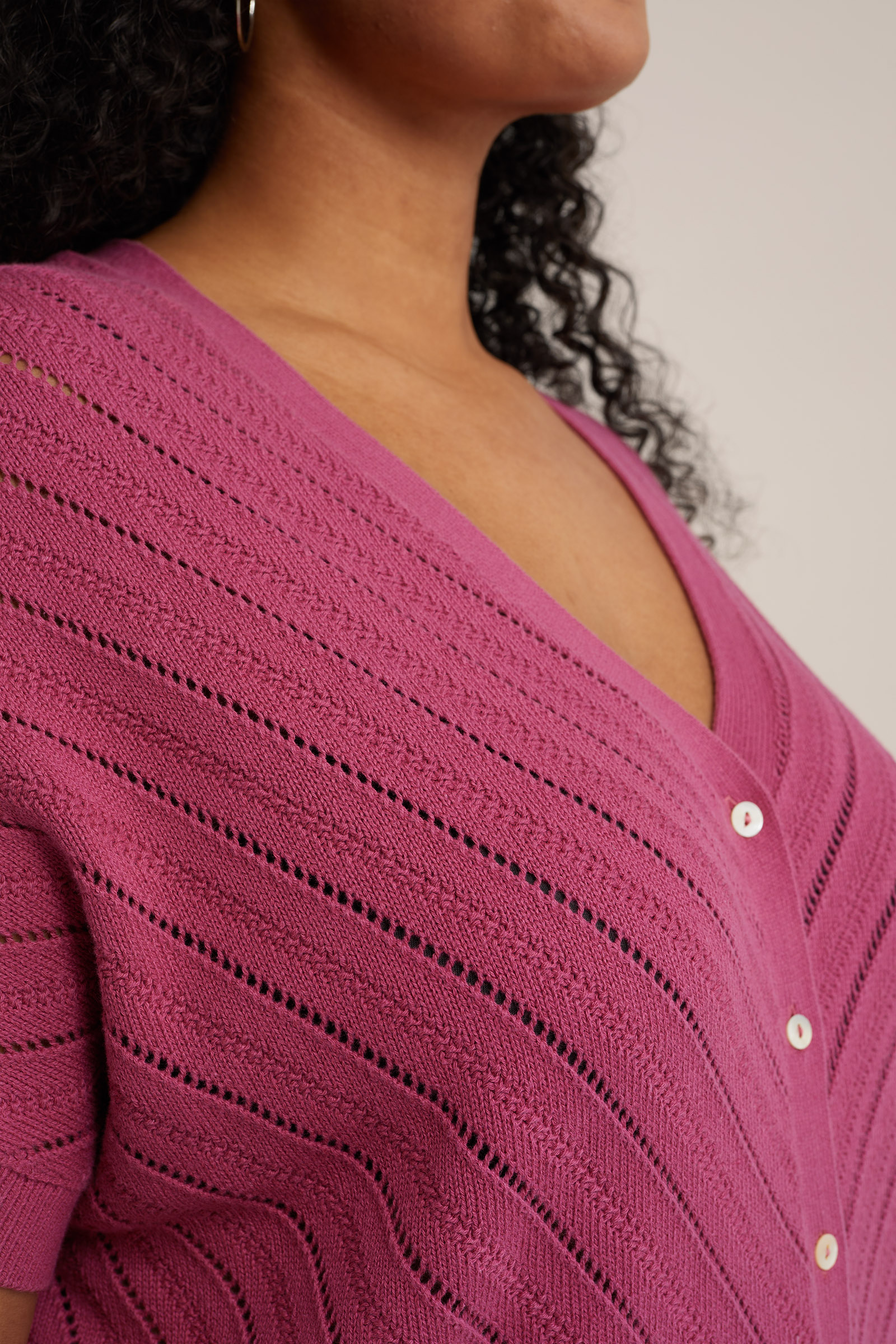 gebreid vest met opengewerkt dessin - Curve WE Fashion Oudroze