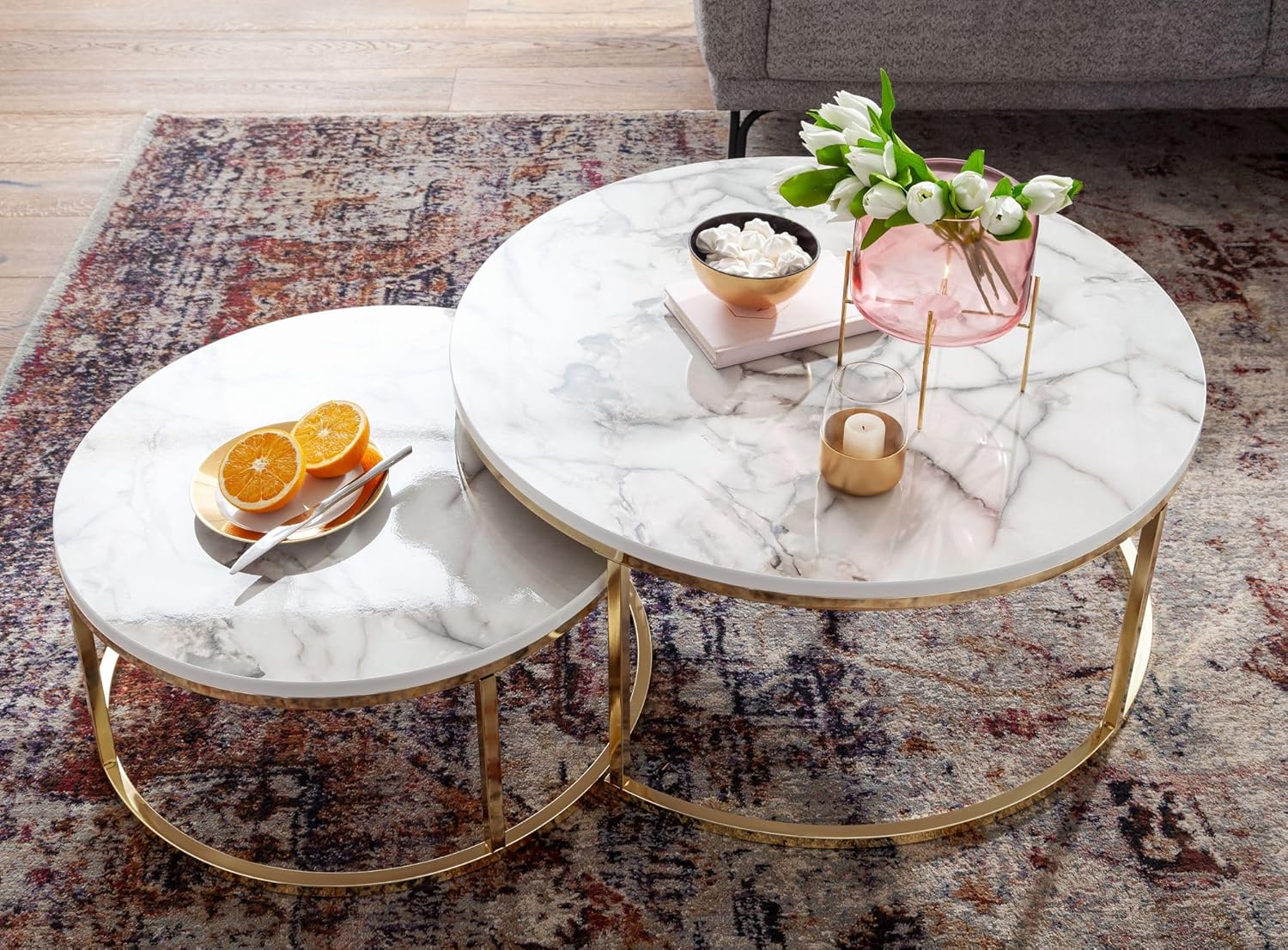 FineBuy Couchtisch 2er Set Weiß Marmor Optik Sofatisch Rund Modern, Beistelltisch 2-teilig Metall, Runde Wohnzimmertische, Design Satztische Gold