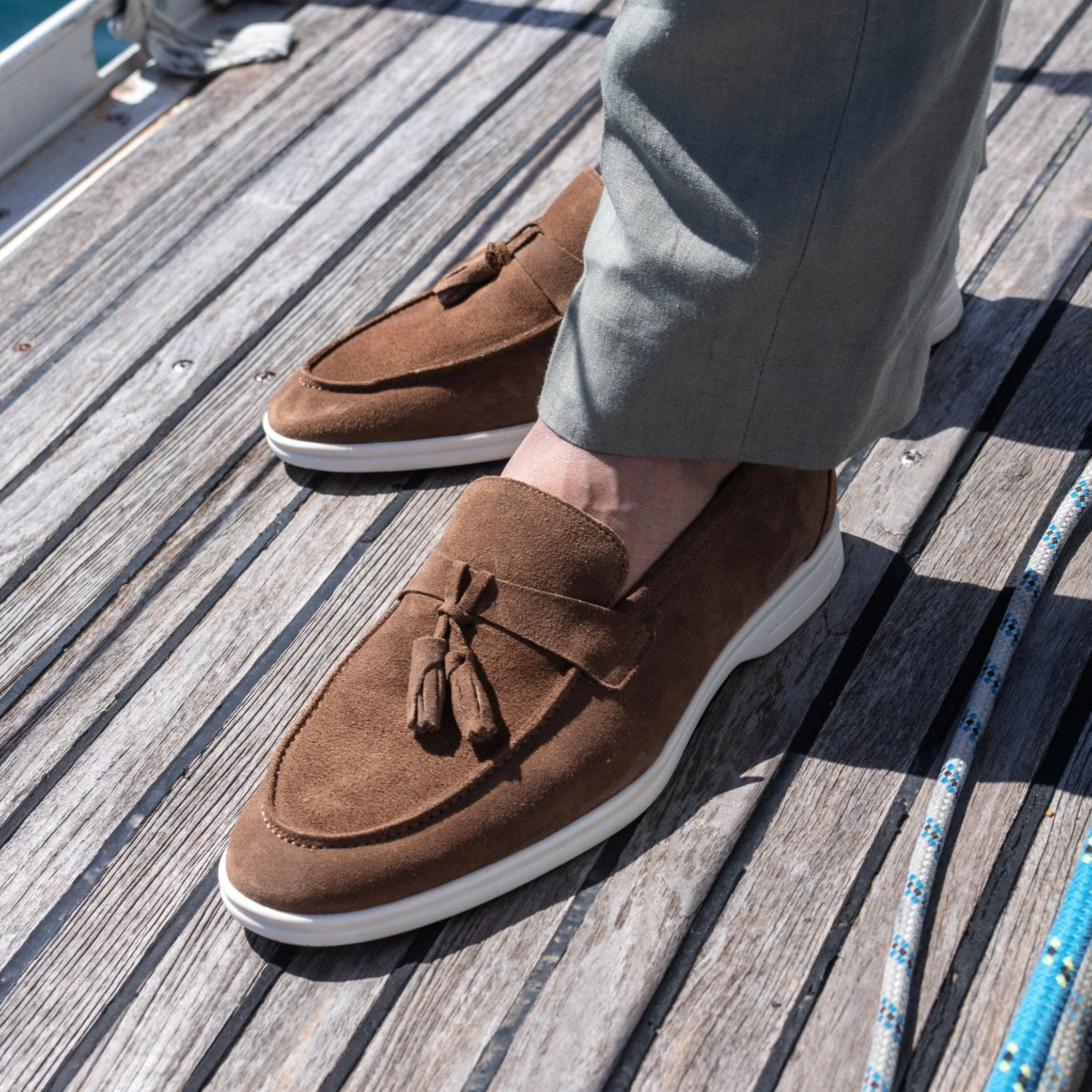 Pompy-Mocassin à glands en velours taupe
