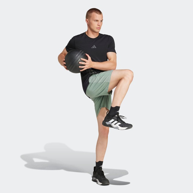 adidas Performance Shorts »TR-ES WV MEL S«  Trainingsshorts, meliert, leicht & atmungsaktiv