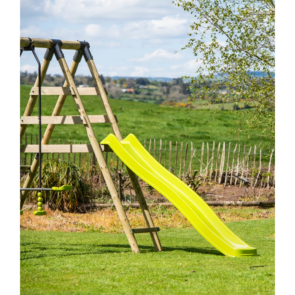 Spielcenter aus Holz