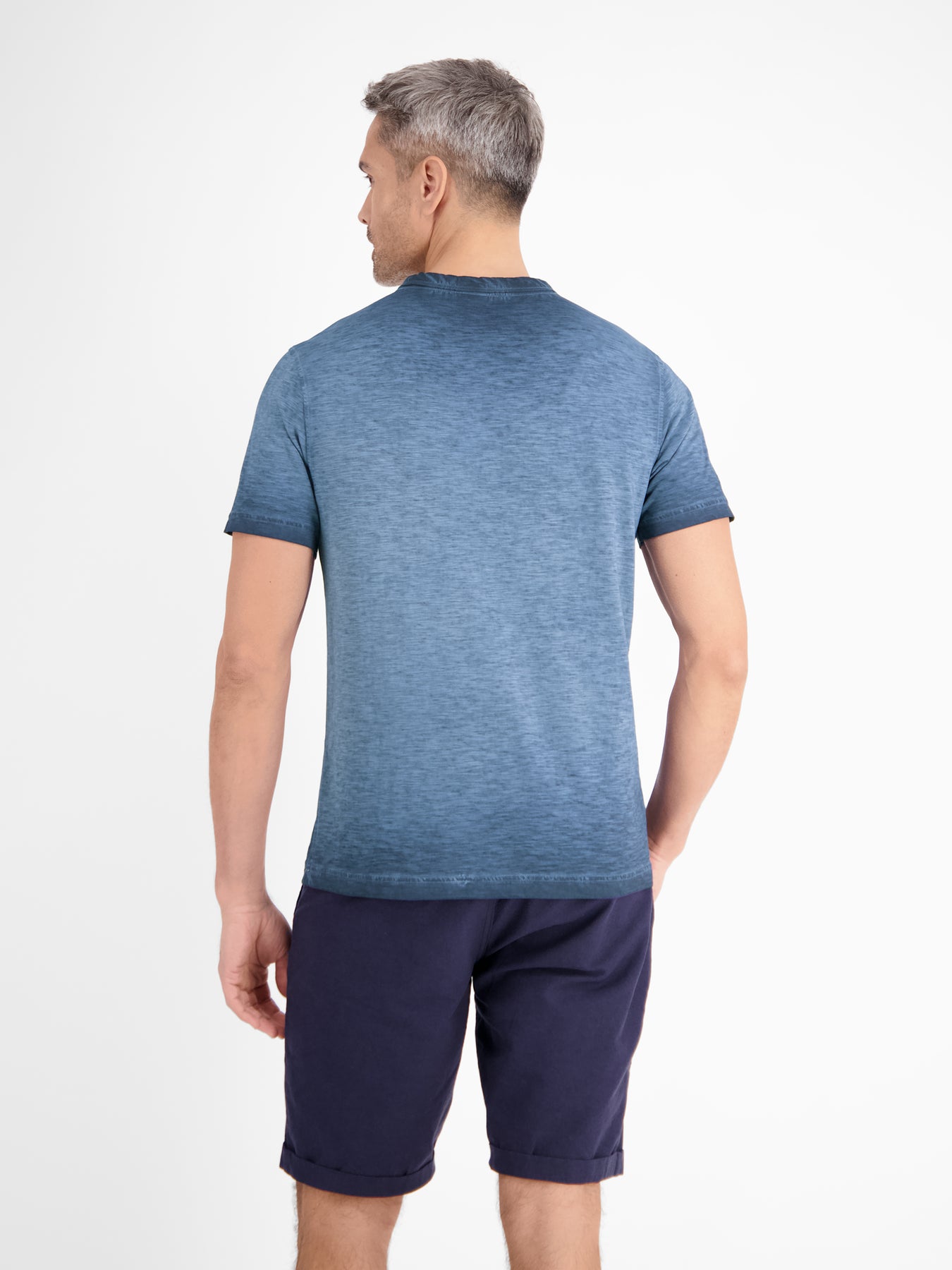 Modisches Herren T-Shirt mit Brustprint