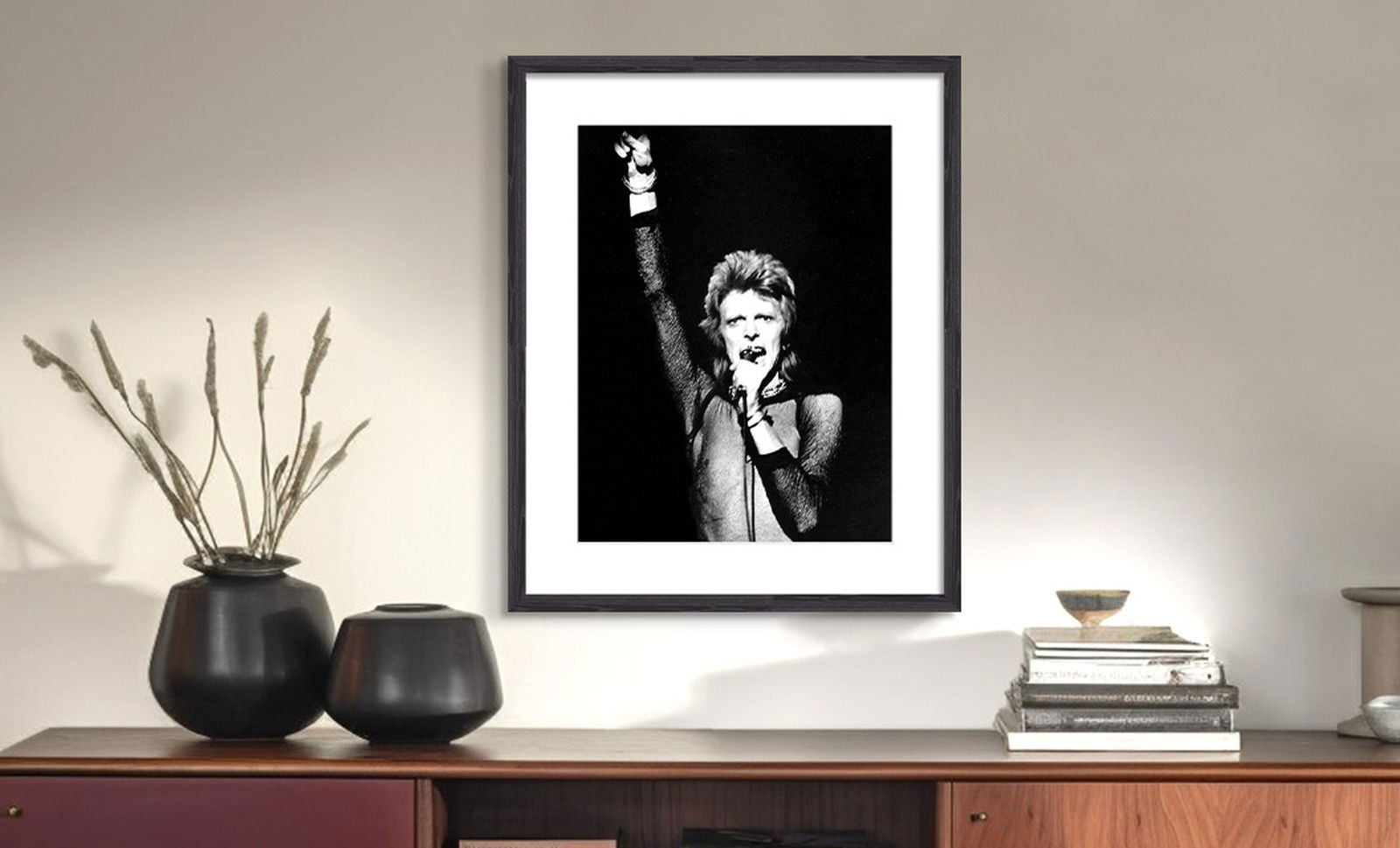 Ziggy Stardust on Stage by Classic Collection I - Darlings - Small Limited Edition. 30x40.