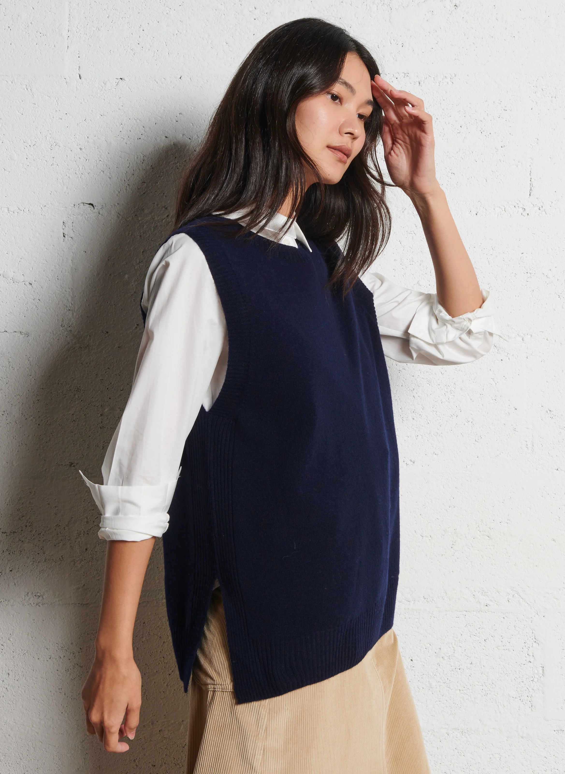 YSEULT - Pull droit sans manches en laine | Bleu