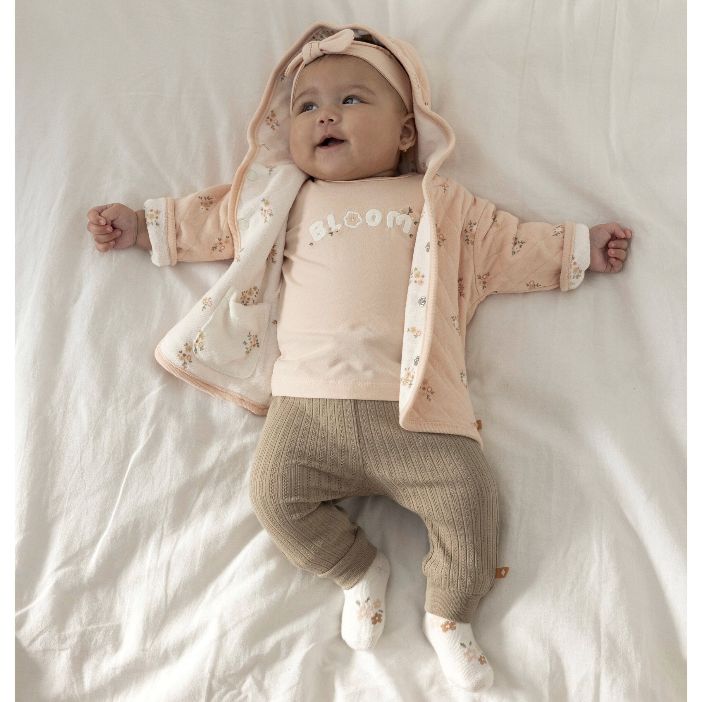 Feetje Wende-Steppjacke mit Kapuze Blumen rosa/natur