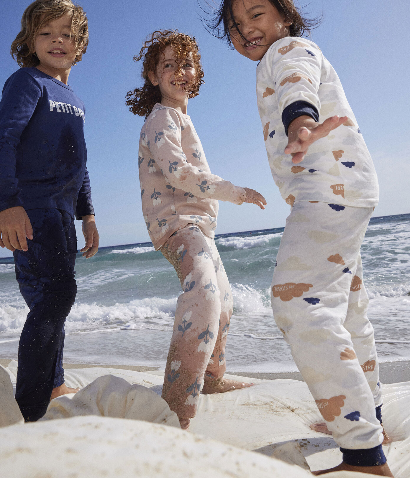 Pyjama nuages en molleton petite fille/petit garçon