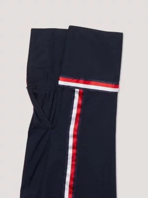Vestido camisa na altura do joelho com estampa de listras e logo adaptável