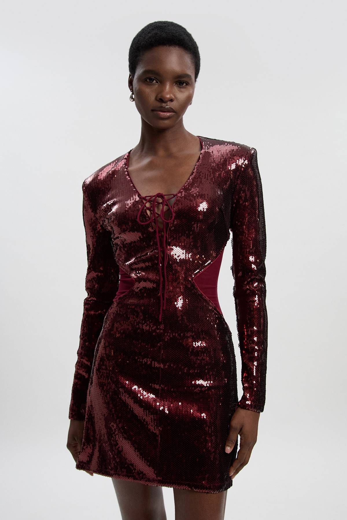 KarenMillen Robe Mini Moulante à Lacets en Résille Pailletée pour Grandes Tailles