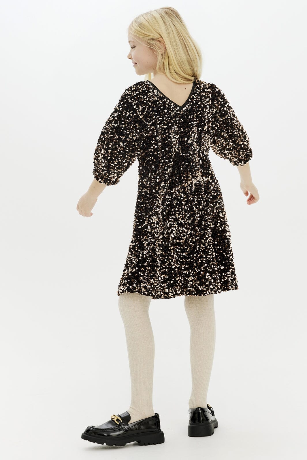 The New Tnmarlin Sequin Ss Dress TN5904