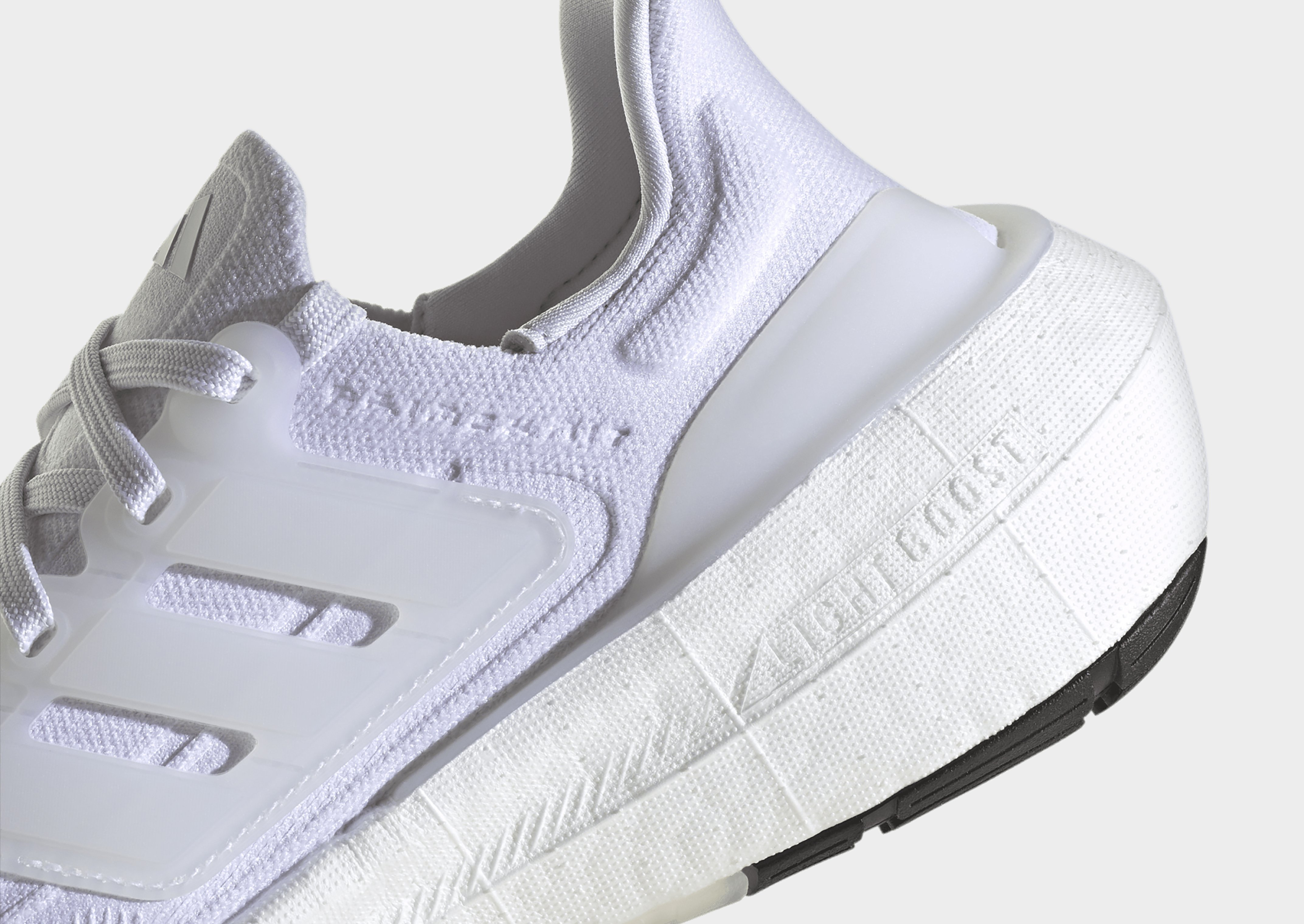 adidas Chaussure Ultraboost Light