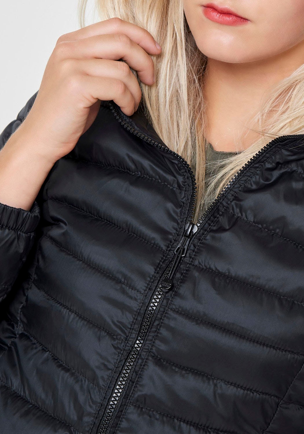 ONLY Steppjacke »ONLTAHOE HOOD JACKET OTW NOOS« mit Kapuze