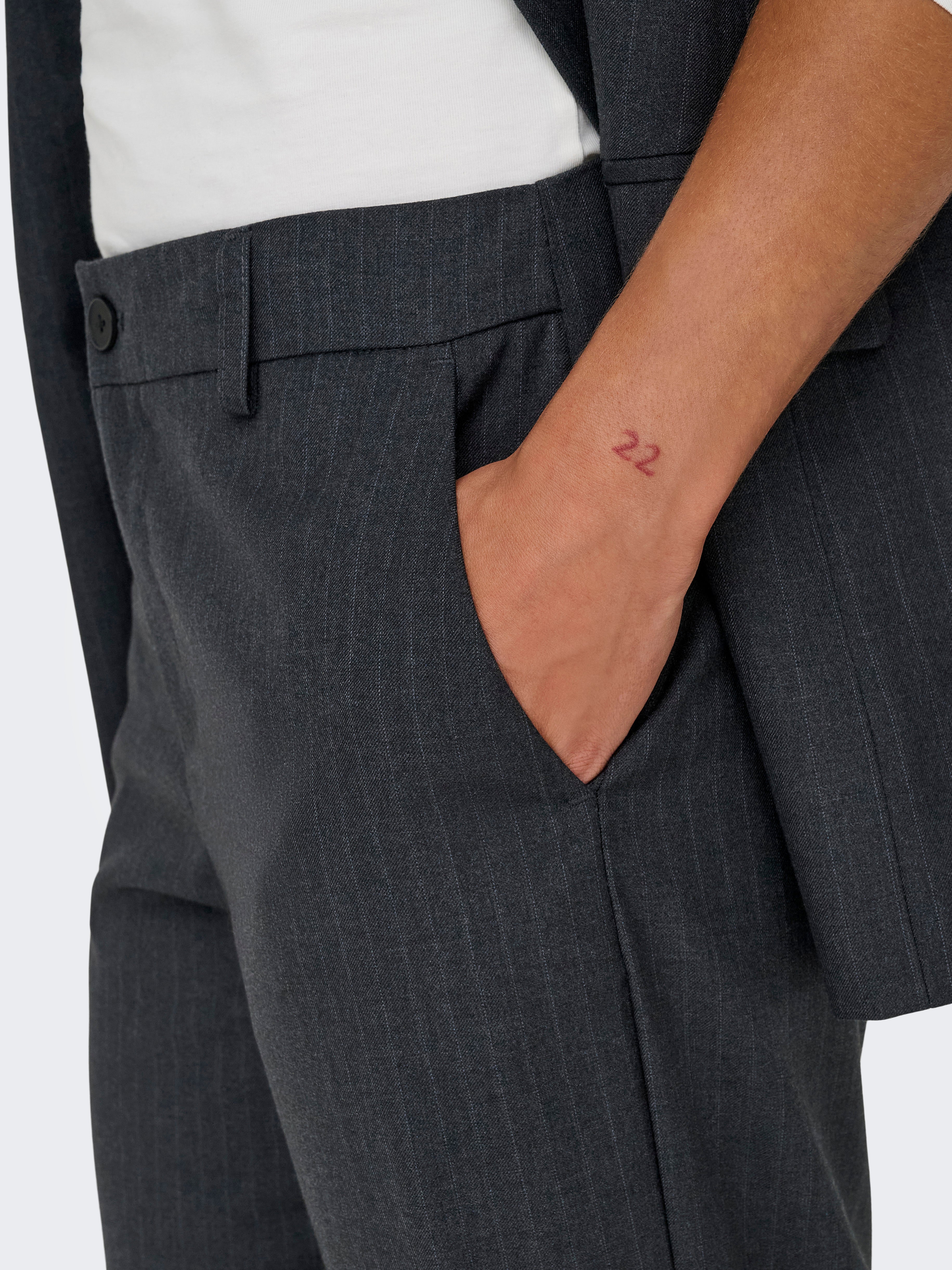 ONLSADIE Niedrige Taille Gerade geschnitten Anzughose Dark Grey