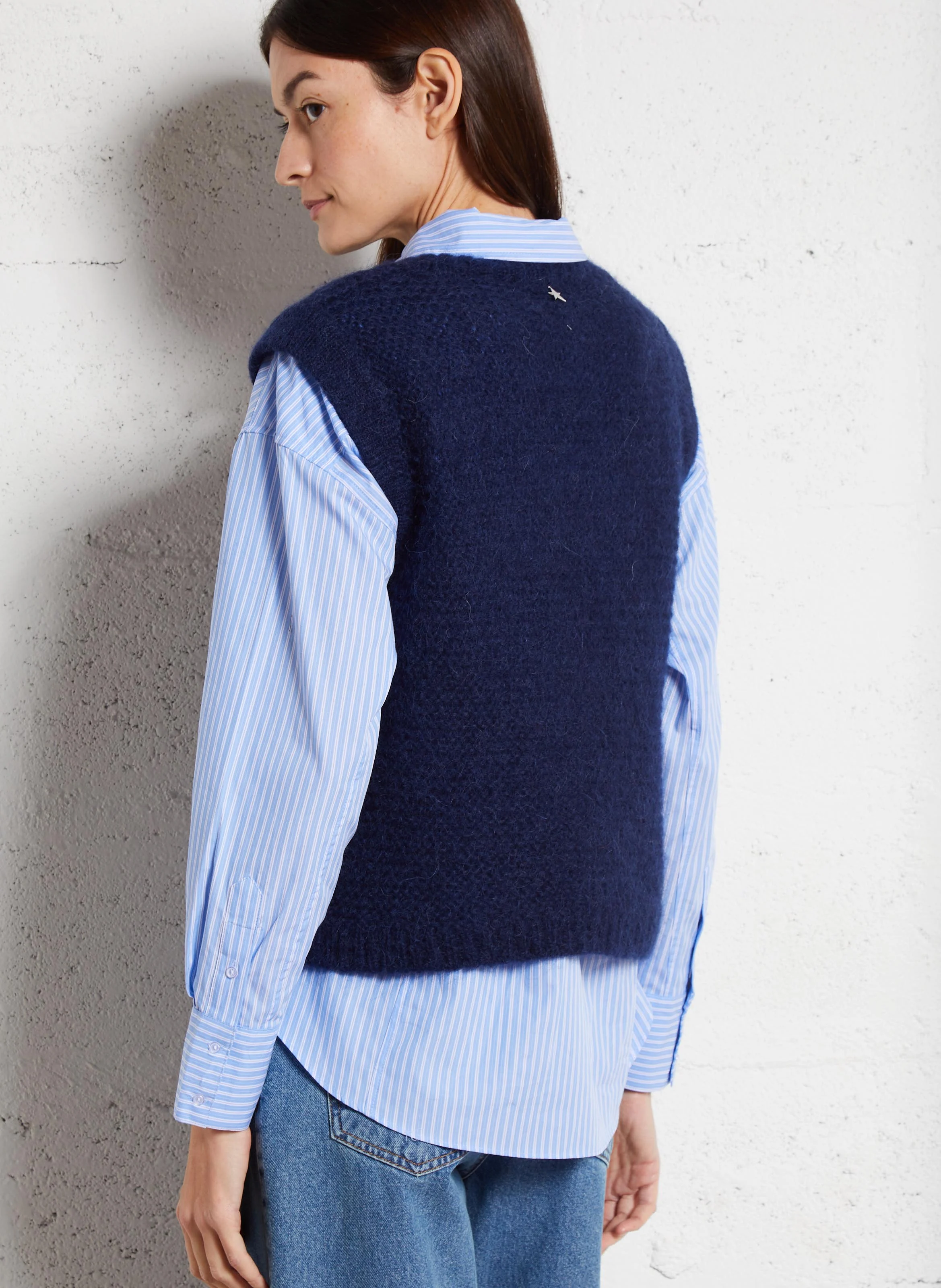 MOTANA - Pull sans manches col rond en laine mélangée | Bleu