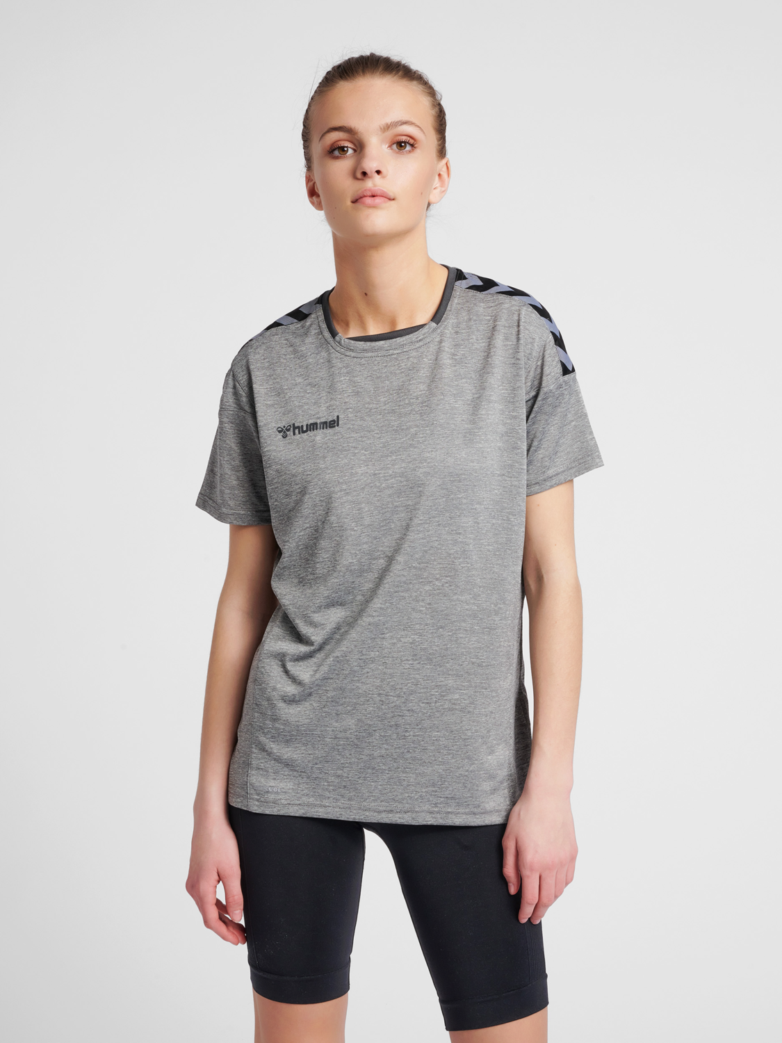 hmlAUTHENTIC POLY JERSEY WOMAN S/S