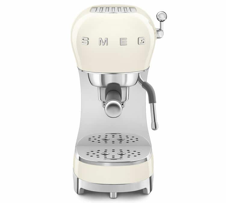 Machine expresso SMEG crème ECF02CREU Années 50
