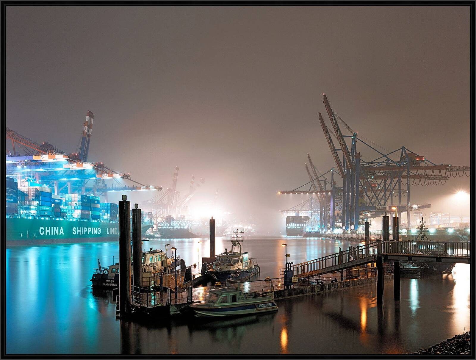 Hamburg, Terminal Burchardkai by Horst & Daniel Zielske - Limited Edition. Edition of: 75. Signed.