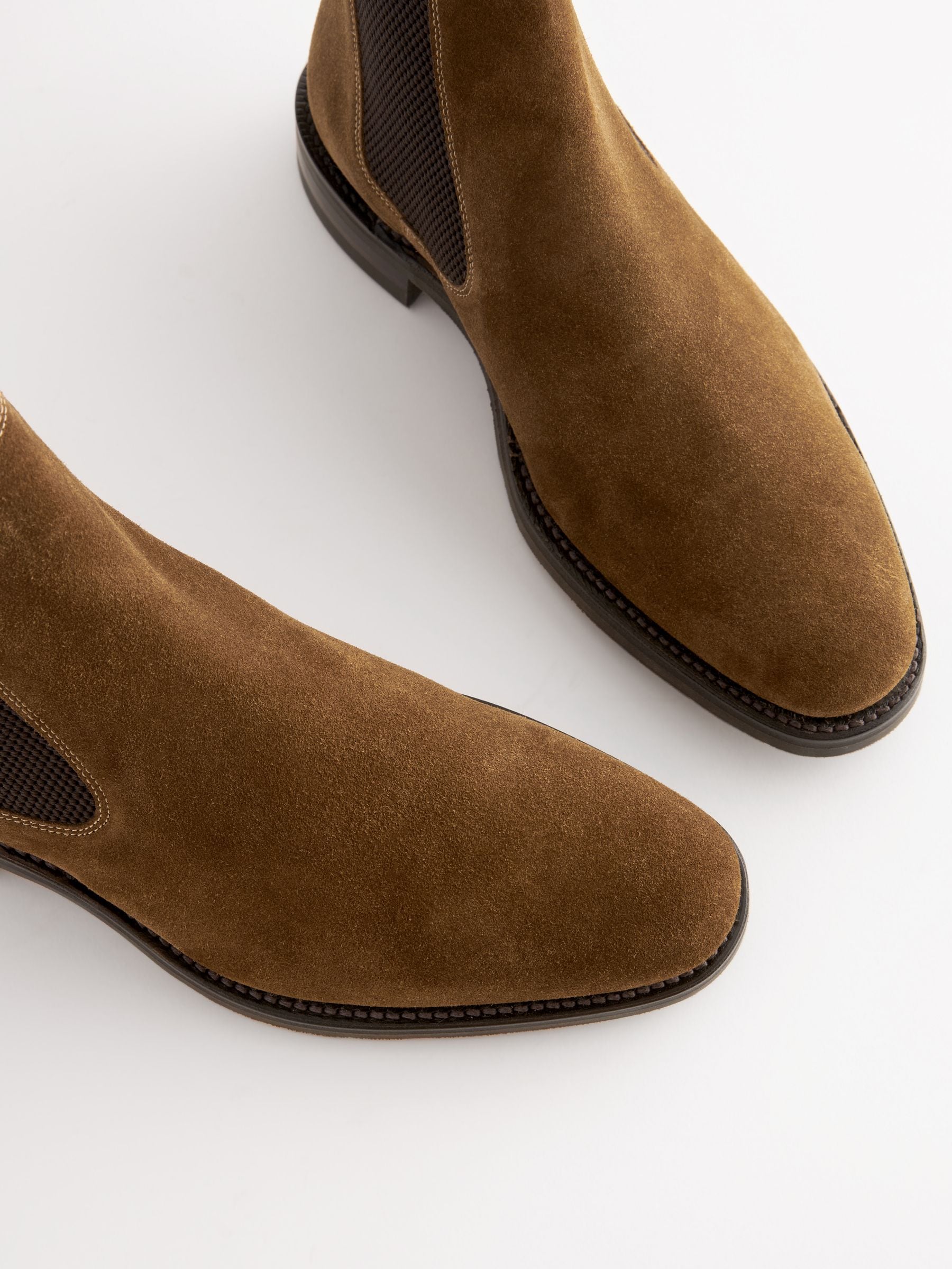 Bruin - Loake For Next suède Chelsea-laarzen