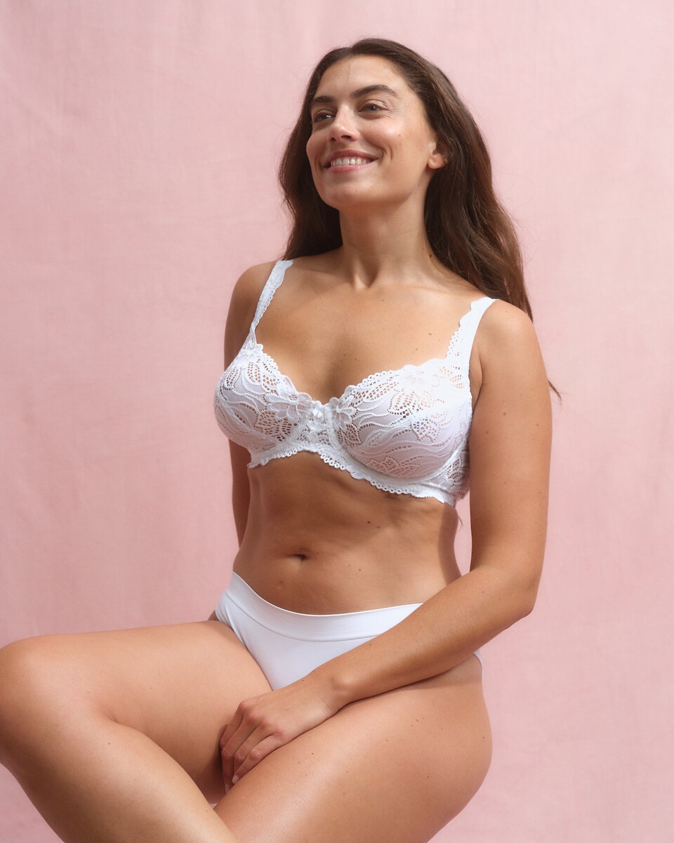 DORINA<br>Sutiã de renda com aro Angie