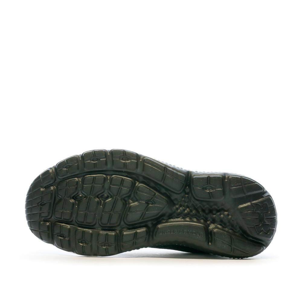 Under Armour Baskets Noirs Garçon Under Armour Rogue 3