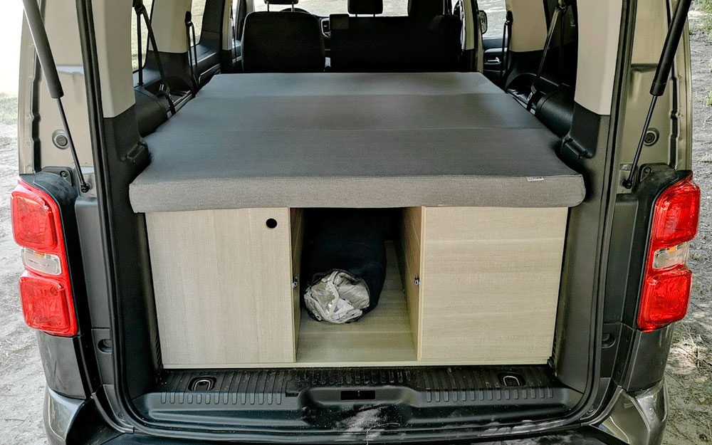 Matratze für Hinterraum Citroen SpaceTourer / Peugeot Traveller / Opel Zafira Live mit Visko