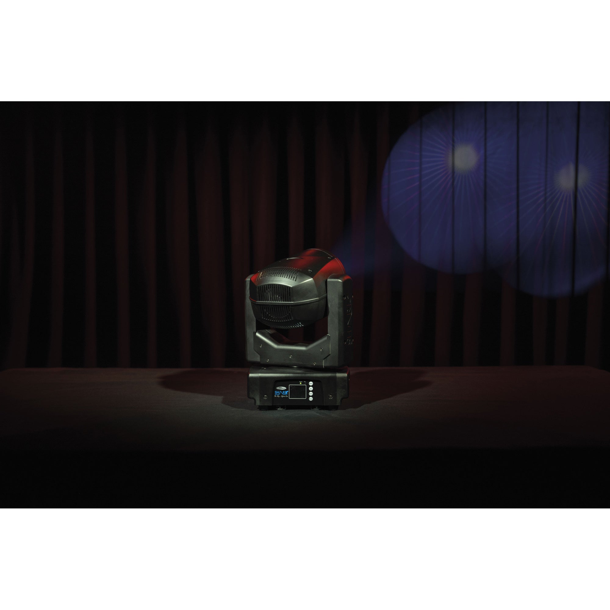 Showtec Shark - The Meg - Hybrid One LED moving head