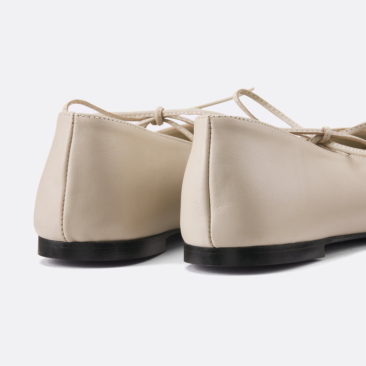ALOHAS<br>Bailarinas de couro Sway