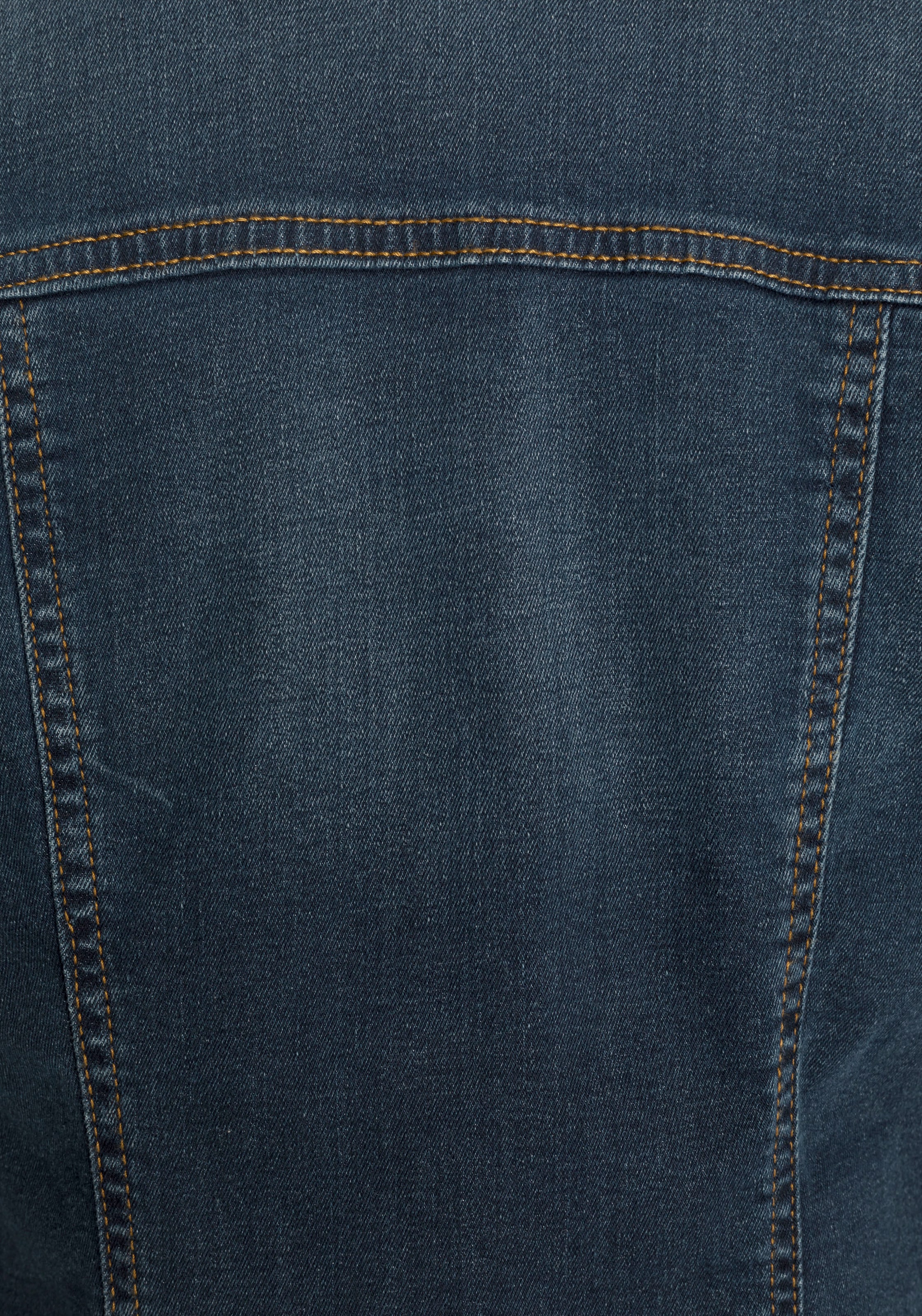 Arizona Jeansjacke aus Baumwollmischung,  figurbetont,  in Stretch-Qualität