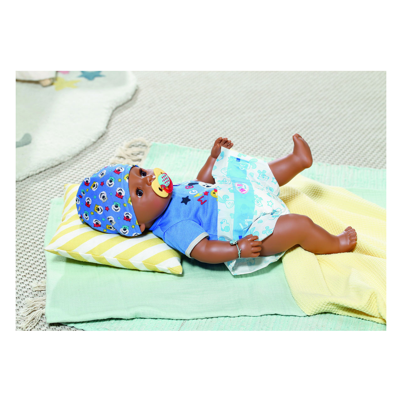 BABY born Magic Boy Donkere Ogen, 43cm