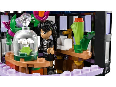 LEGO Zwarte dahlia (76784)
