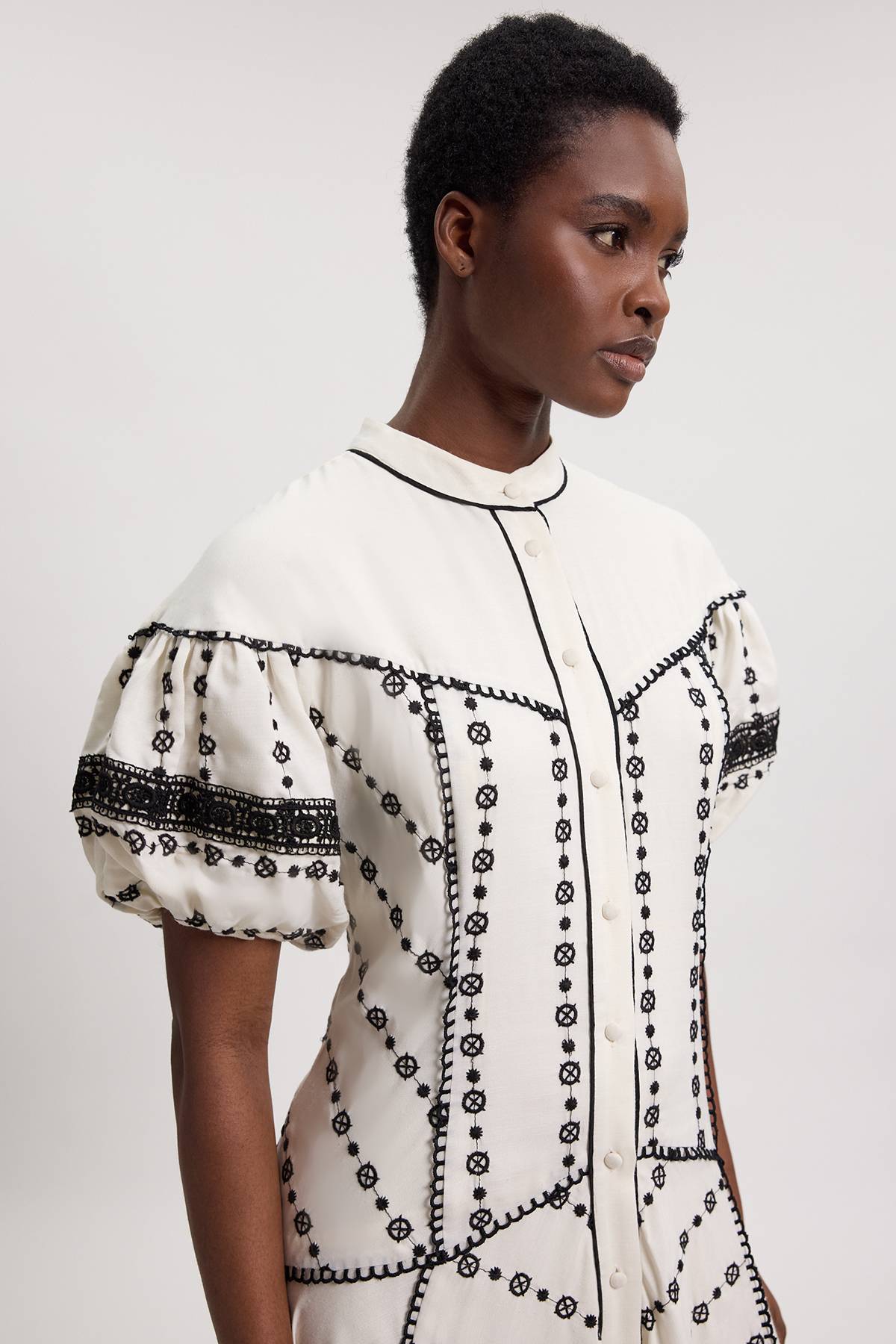 KarenMillen Robe Chemise À Ourlet Mouchoir Avec Détails Contrastants
