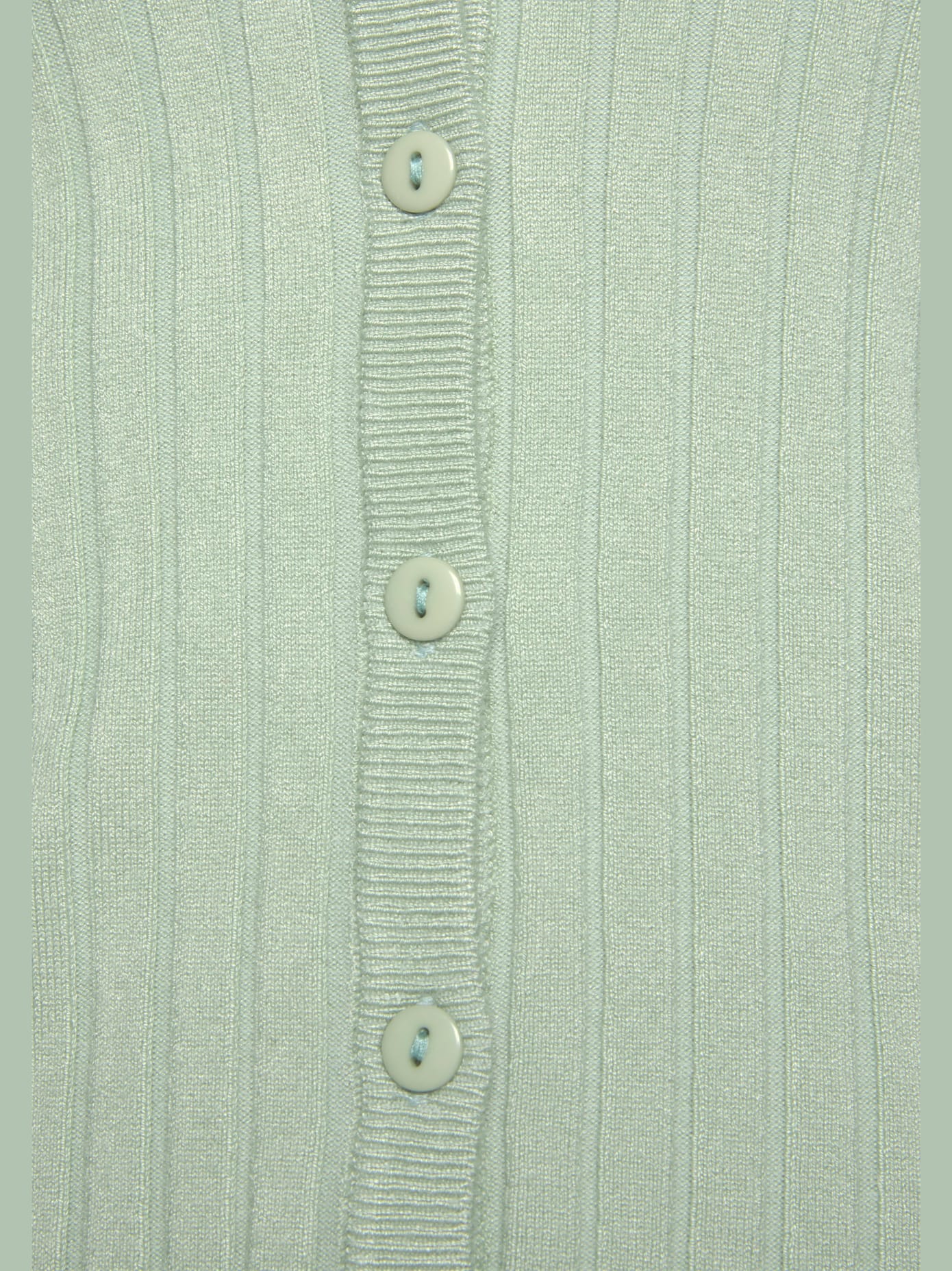 Veste en tricot encolure en v dégagée