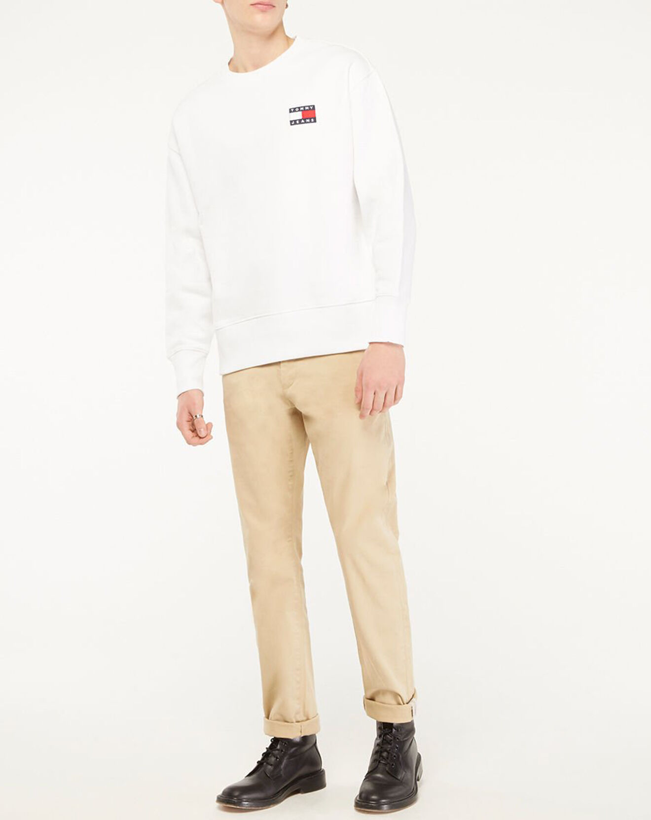 Tommy Jeans Sweat 100% Coton Bio avec badge blanc
