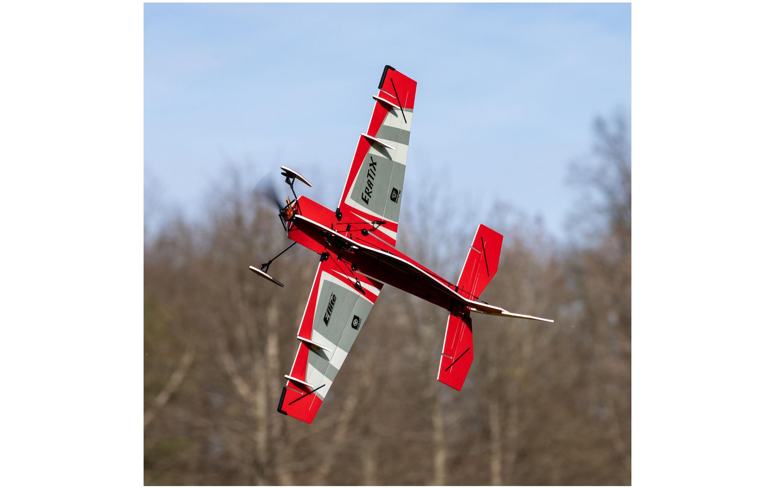 Shockflyer Eratix 3D 860 mm PNP<br>Kunstflug Modell in Kreuzrumpf-Bauweise mit Spektrum Technik