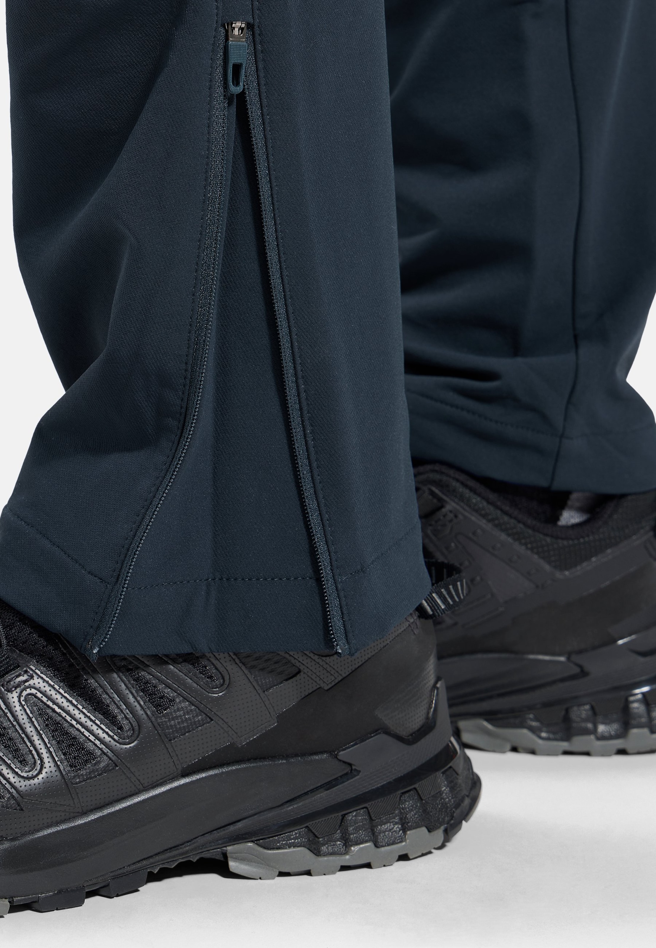 Ascent Warm Wanderhose in dark sapphire