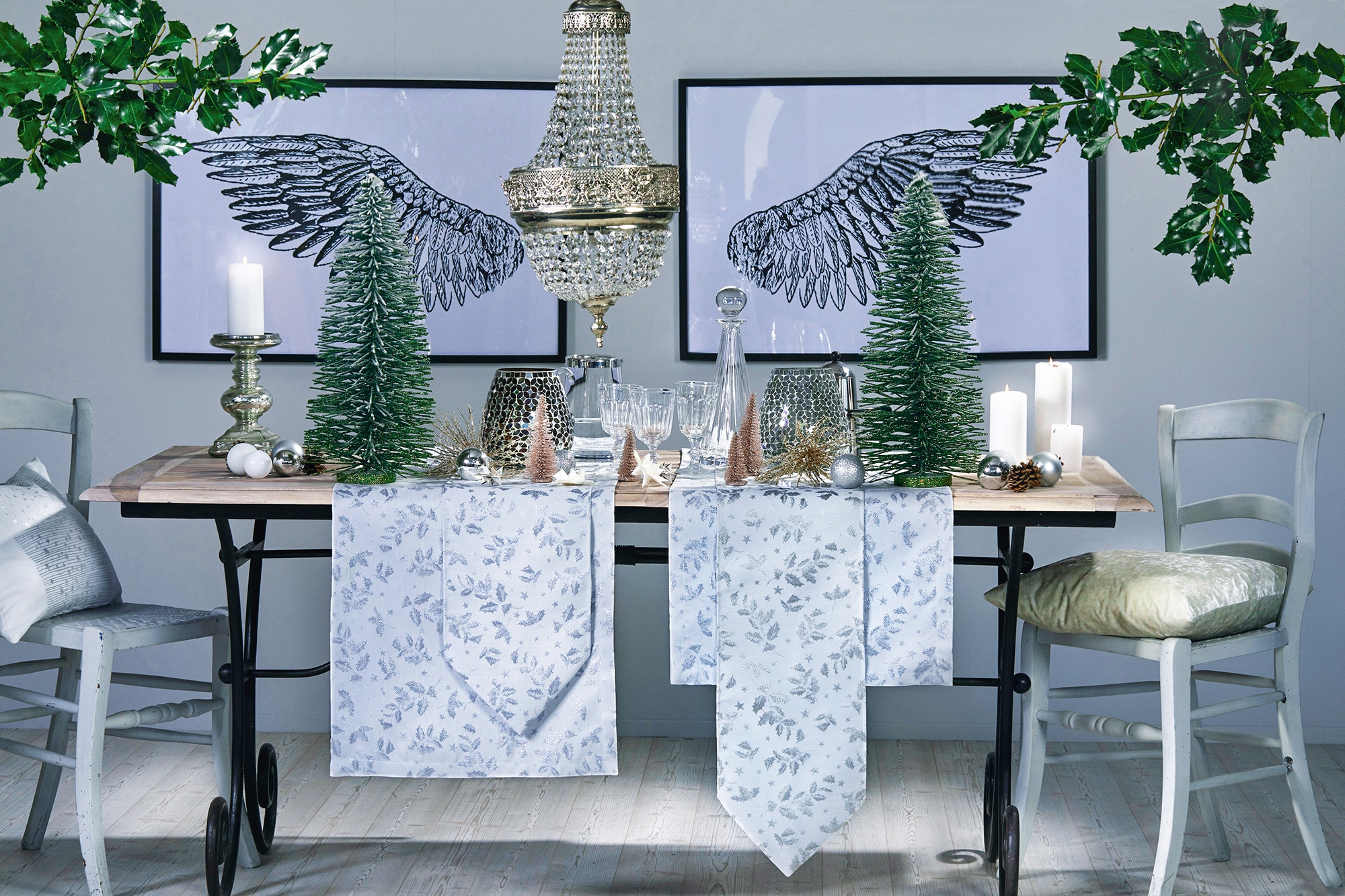 APELT Tischläufer »3625 Christmas Elegance, Jacquardgewebe, Weihnachtsdeko, Weihnachten« mit glänzenden Fäden