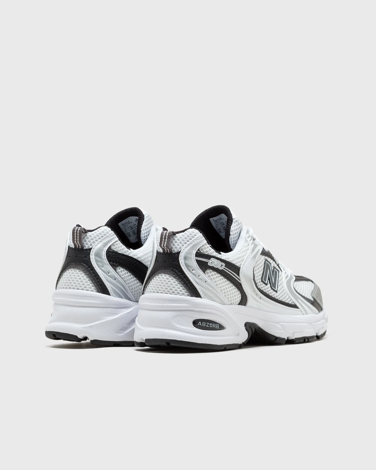 New Balance MR530