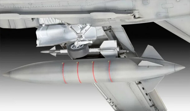 Revell - Tornado Gr.4 Fly Byggesæt - 1:48 - Level 5 - 03853