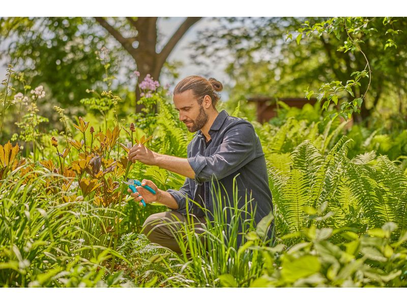 GARDENA Gartenschere EasyCut Gartenschere mit einem Schnittdurchmesser von 20 mm für präzises Schneiden