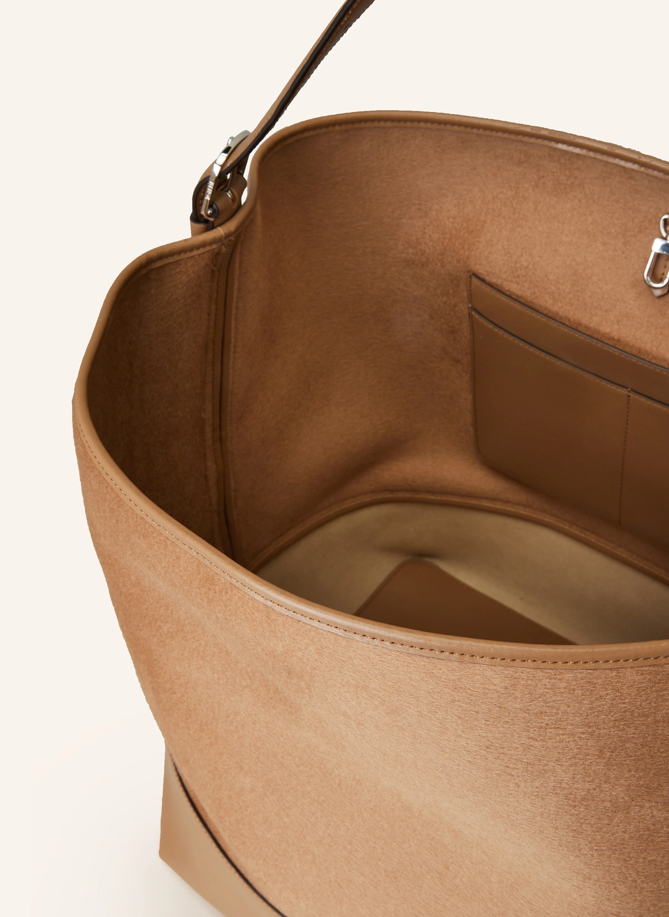TOTEME Shopper
