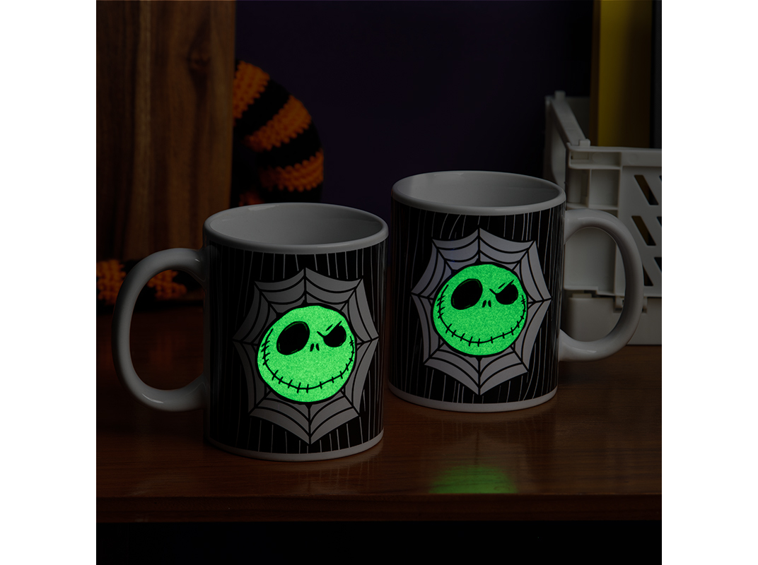 CANECA NBC BRILHA NO ESCURO