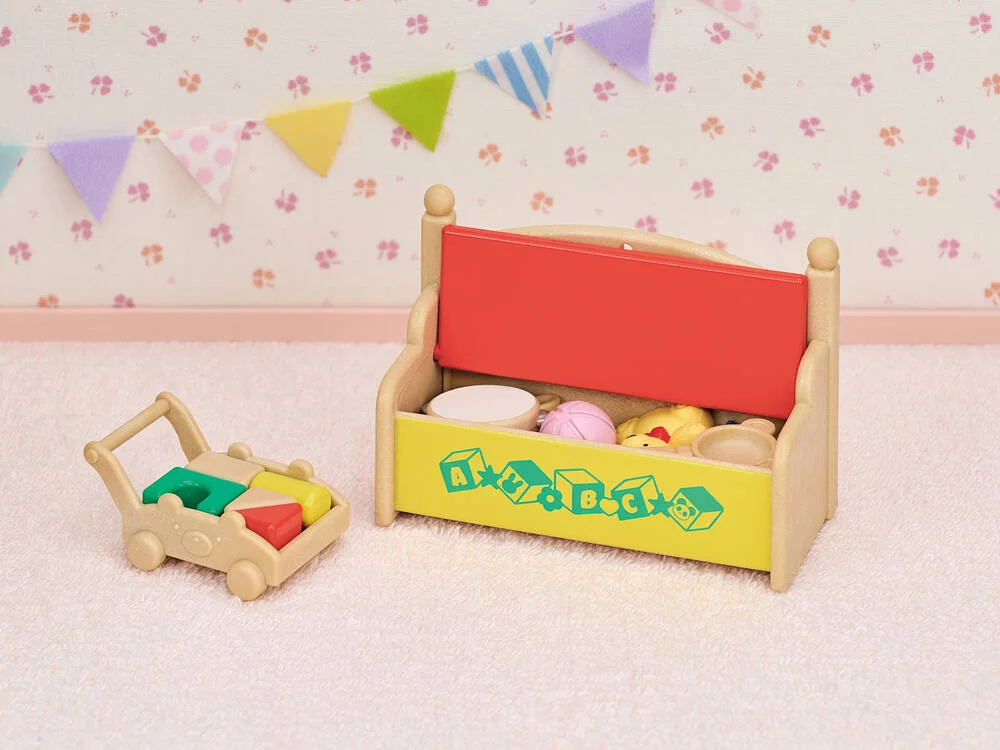 LE COFFRE A JOUETS DES BEBES -SYLVANIAN TOUS POUR LES BEBES