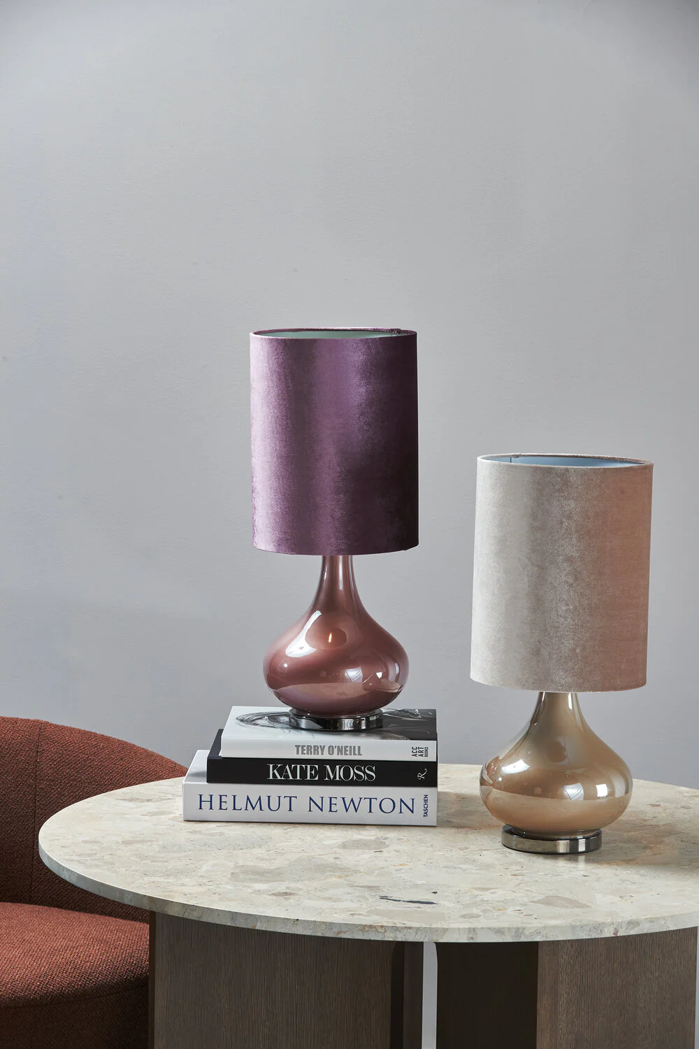 Margit Brandt  Velour bordlampe, beige - Ø25 cm.