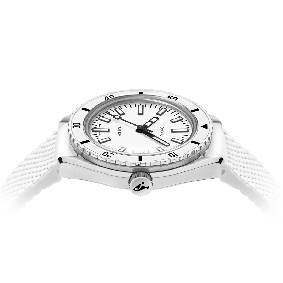 Doxa SUB 200 Whitepearl Sapphire Small