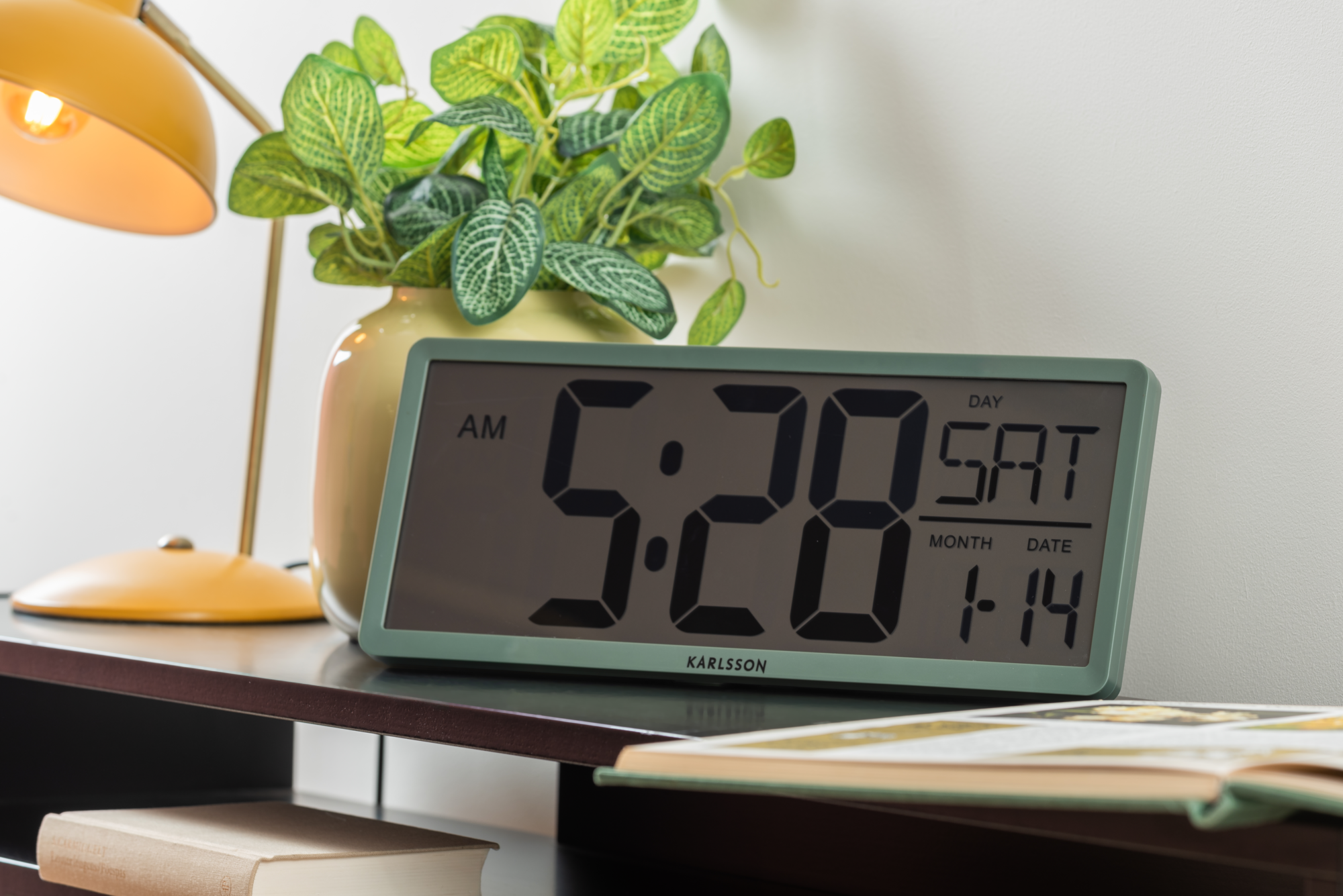 Wall/Table clock Retro LCD bright orange