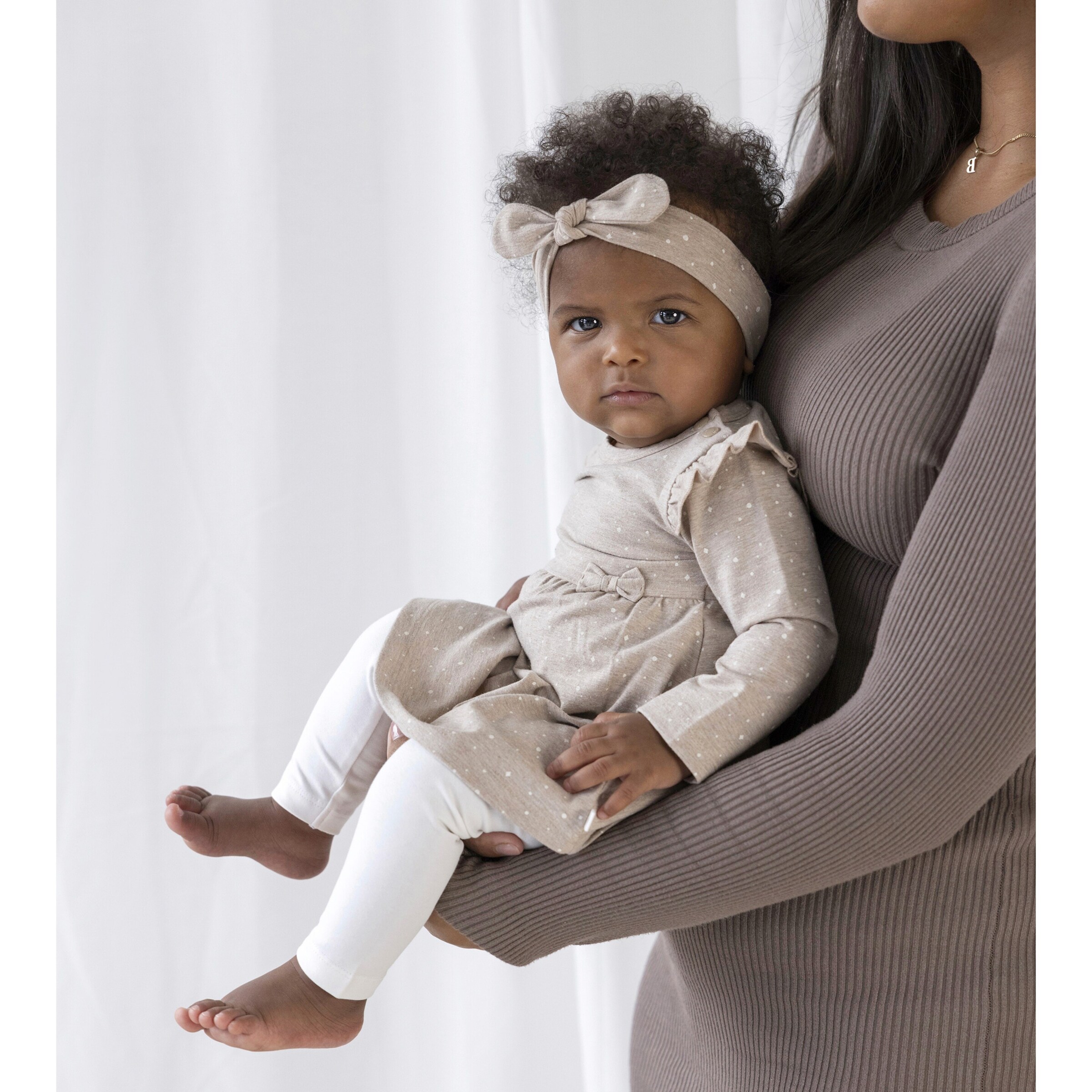 Feetje Kleid langarm Rüschen Magic taupe