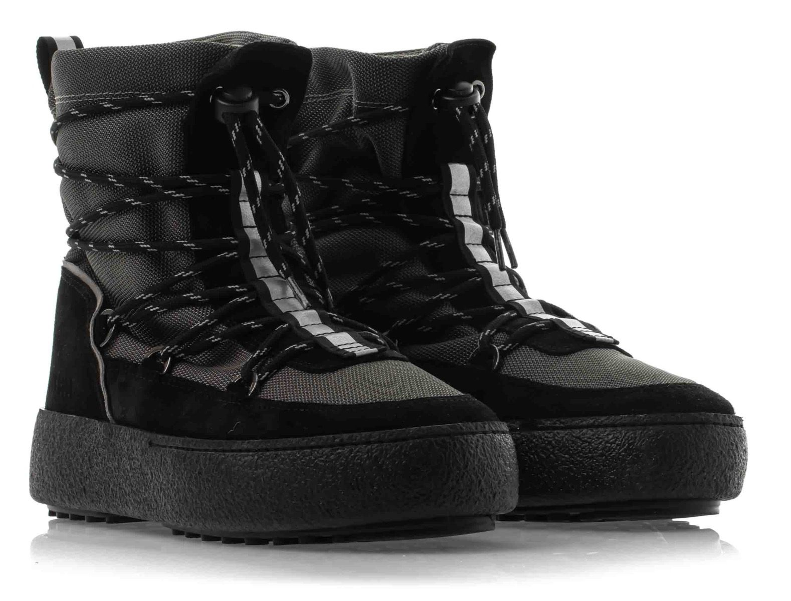 Moon Boot Track Citizen