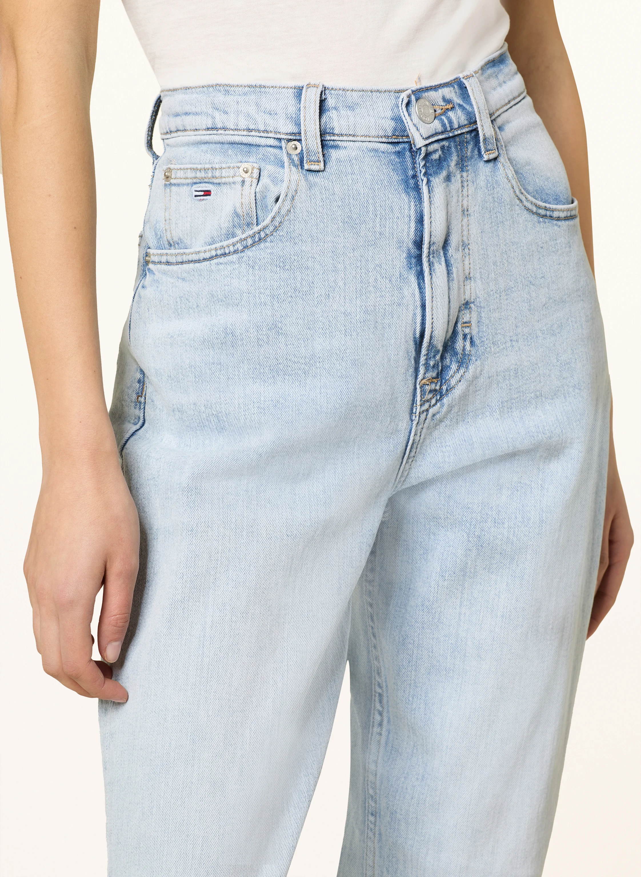 TOMMY JEANS Mom Jeans